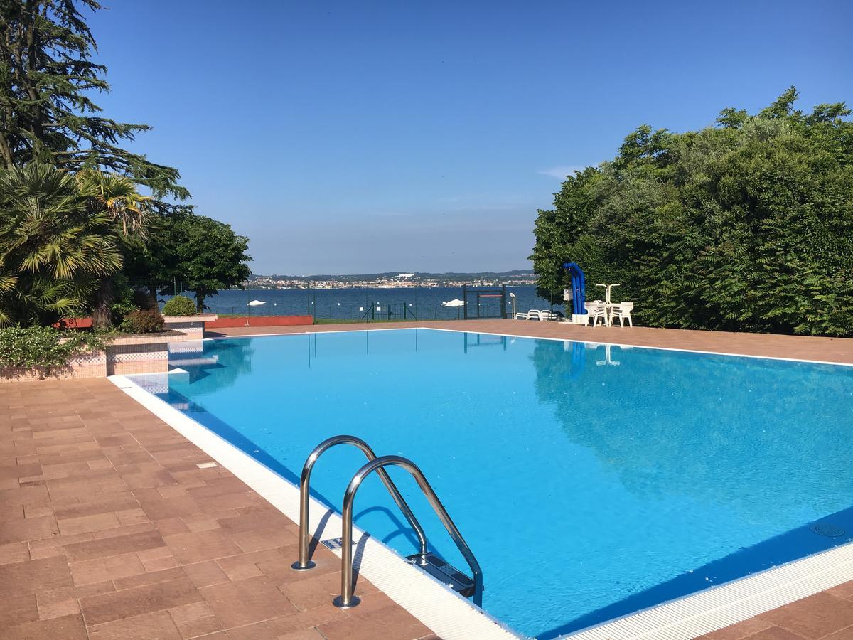 Holiday Sirmione Apartments 外观 照片