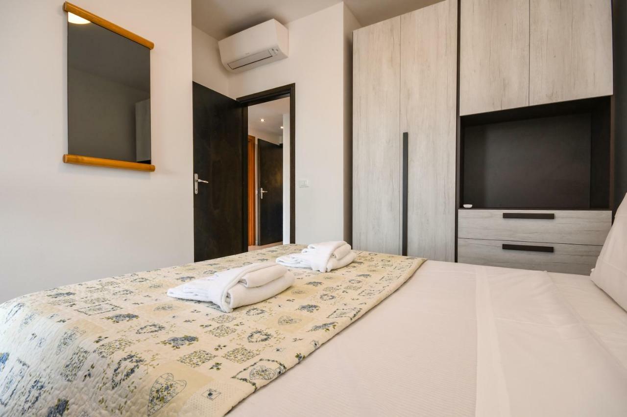 Holiday Sirmione Apartments 外观 照片